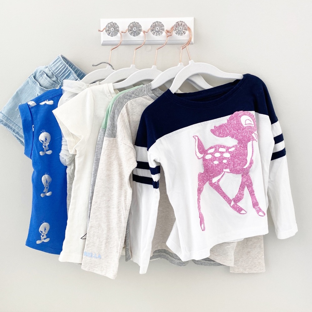 Lot of 7 Gap items! Excellent !! 4/5